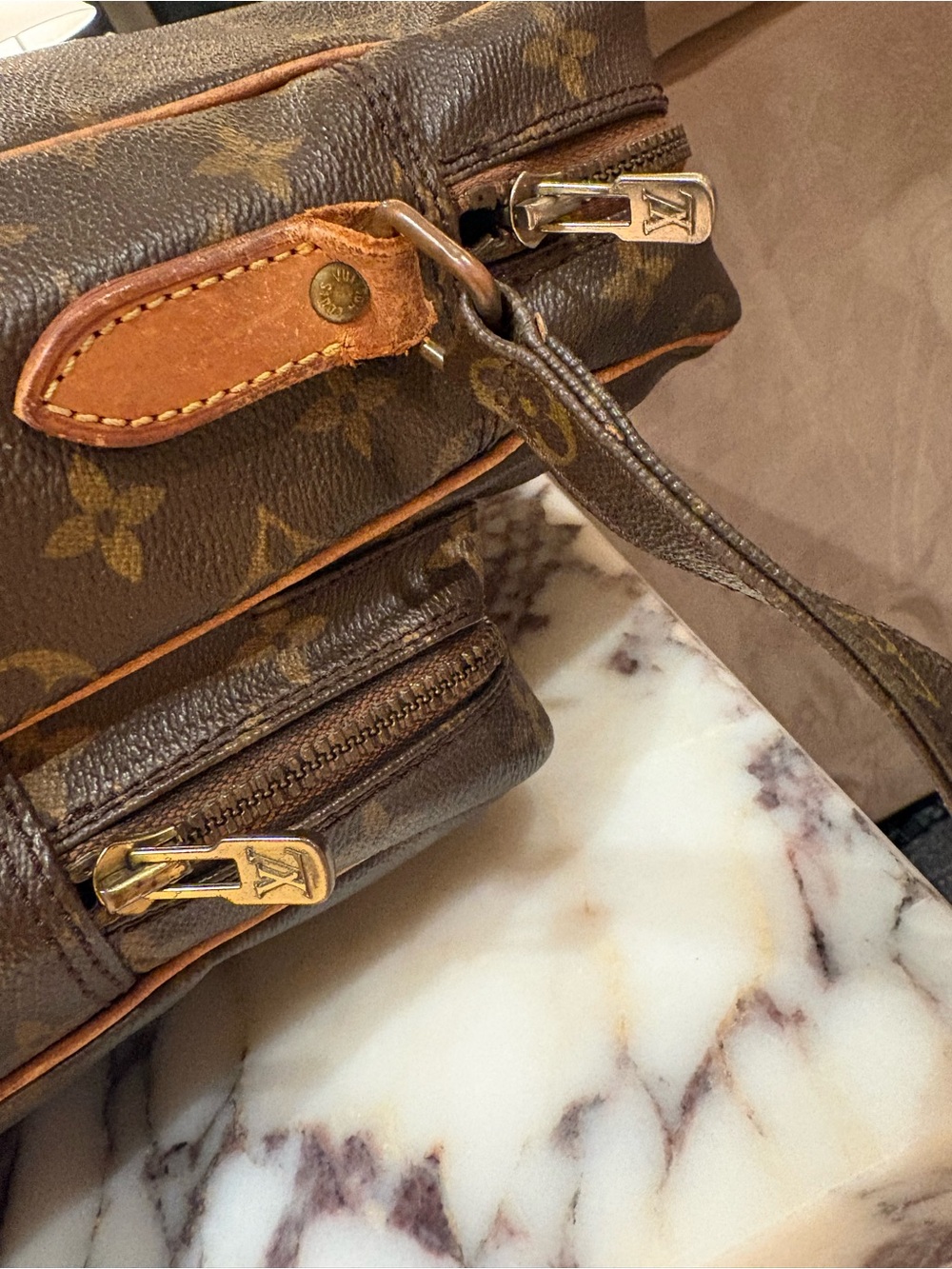 Vintage LV Monogram  PM Amazon messenger bag - Picture 5 of 17